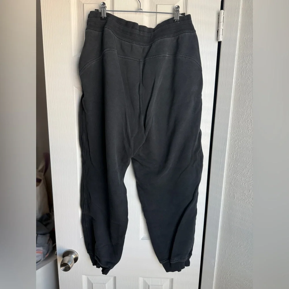 LULULEMON Scuba High-Rise Jogger Black Relaxed Oversized HR Pants W5CV9S Sz 10 - Picture 3 of 8